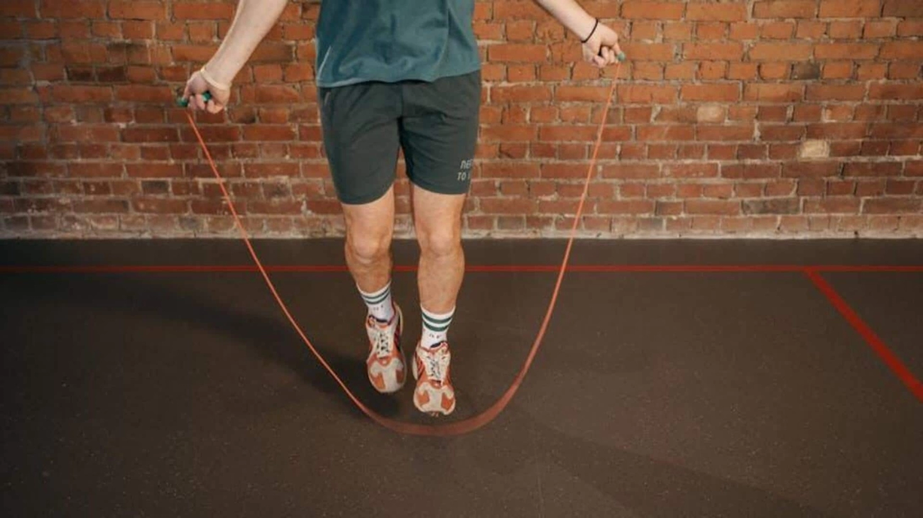 Hula Hoop vs Jump Rope Fitness Benefits